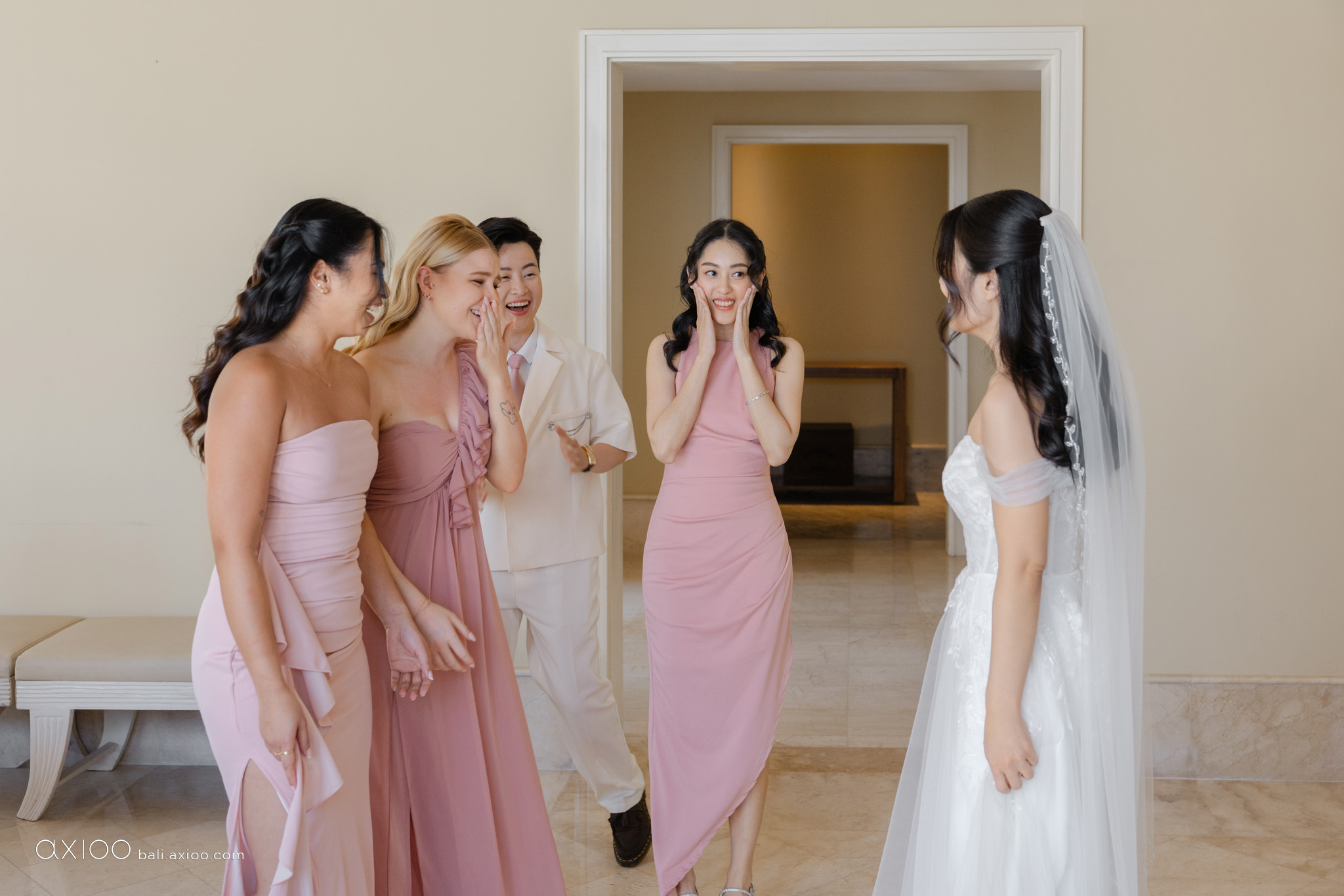 Axioo: Captured As They Are